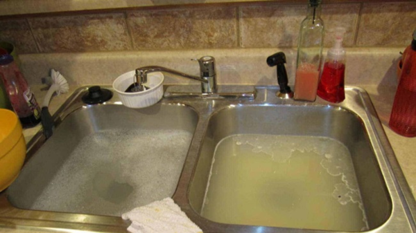 Thông tắc chậu rửa bát tại Phú Diễn